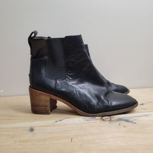 Madewell heeled leather booties in black 7.5